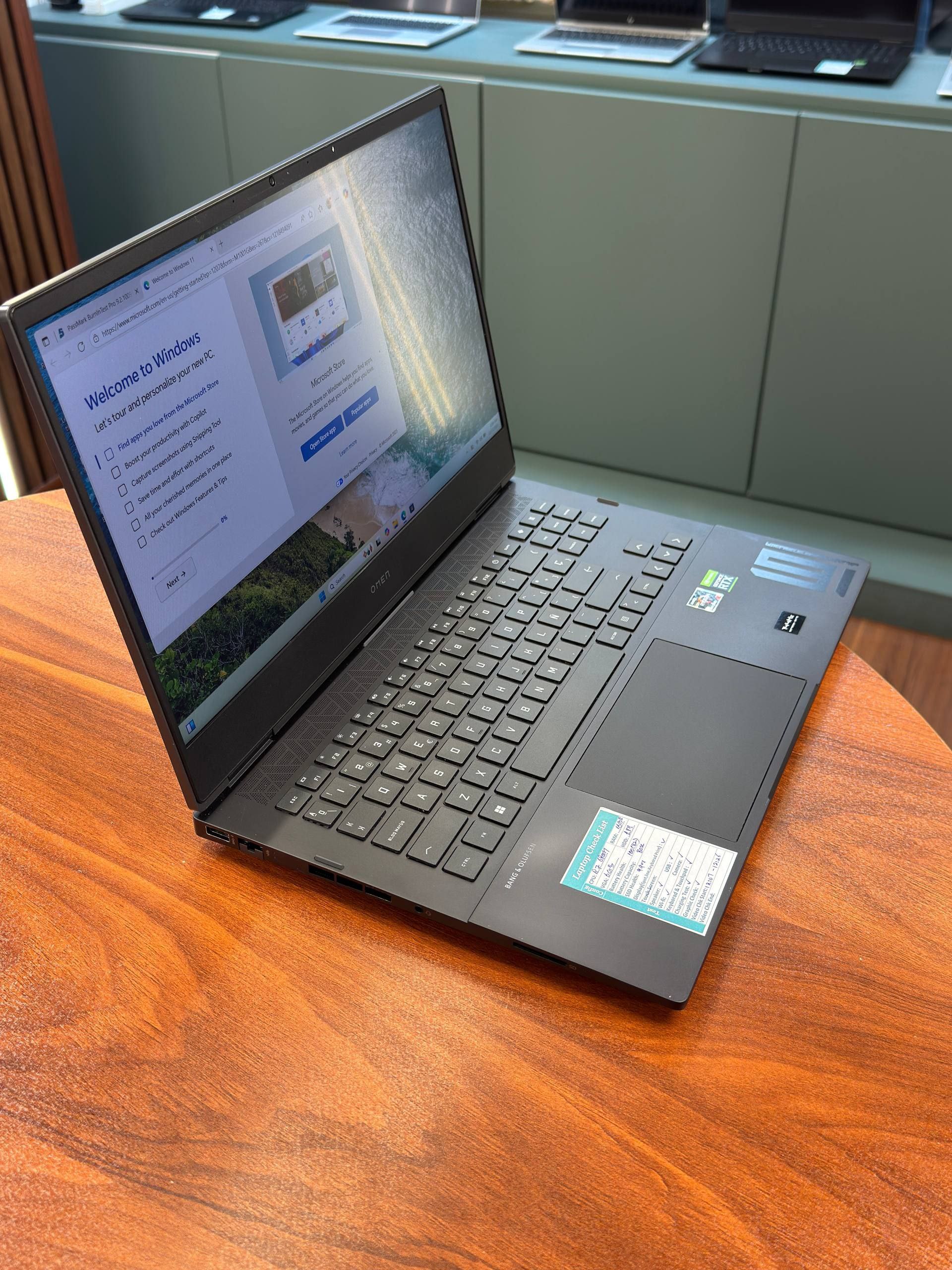 photo_2025-12-17_16-37-17 لپتاپ گیمینگ Hp Omen - Image 1