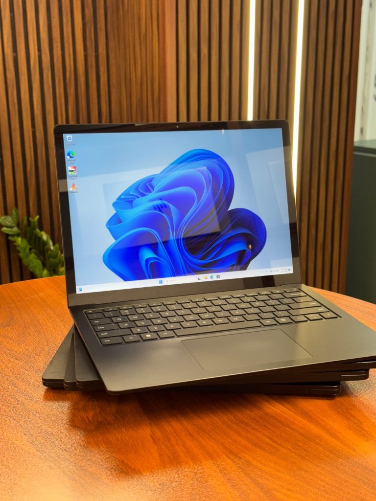 SURFACE LAPTOP 4
