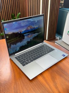 لپ تاپ 14 اینچی HP ZBOOK FIREFLY 14 G11 2 HP ZBOOK FIREFLY 14 G11