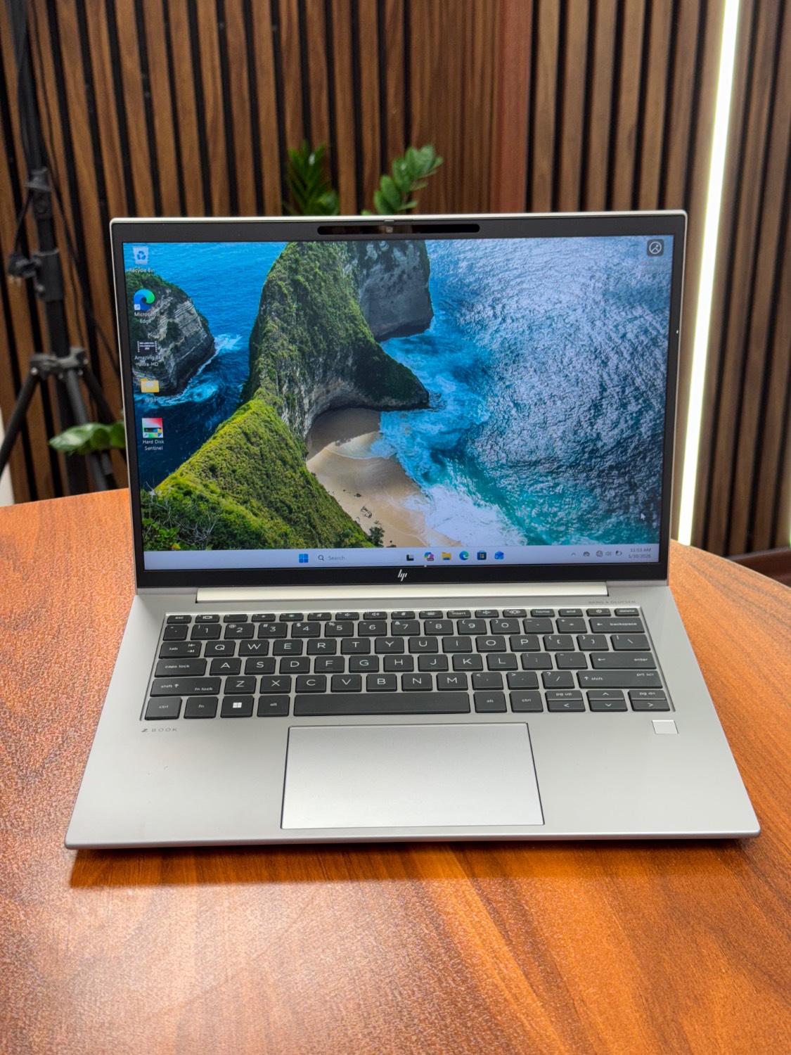 IMG_4625 HP ZBOOK FIREFLY 14 G9