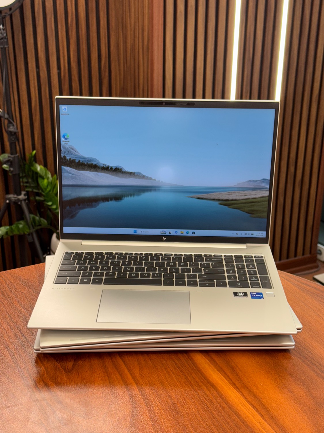 IMG_4968 HP ELITEBOOK 860 G9