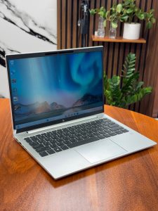 لپ تاپ 14 اینچی HP ELITEBOOK 830 G11 2 HP ELITEBOOK 830 G11
