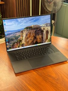 لپ تاپ DELL XPS 9710 1 DELL XPS 9710